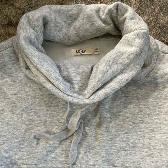 UGG Pullover sweatshirt - Picture 9 of 13